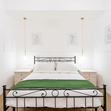 Emerald Suite, Elegant Flat In San Giovanni Area Apartment