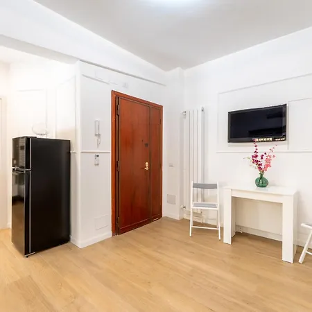 Emerald Suite, Elegant Flat In San Giovanni Area