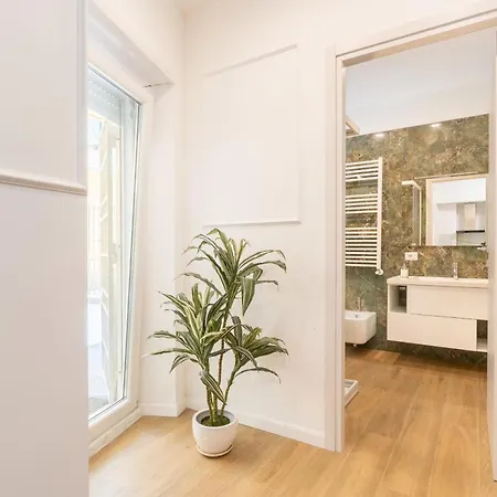 Emerald Suite, Elegant Flat In San Giovanni Area * 로마