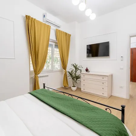 Emerald Suite, Elegant Flat In San Giovanni Area